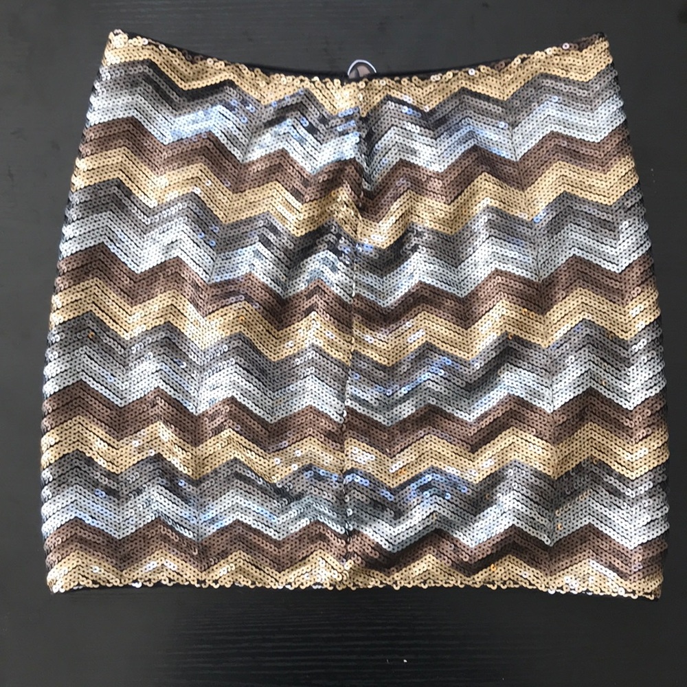 Sequined skirt